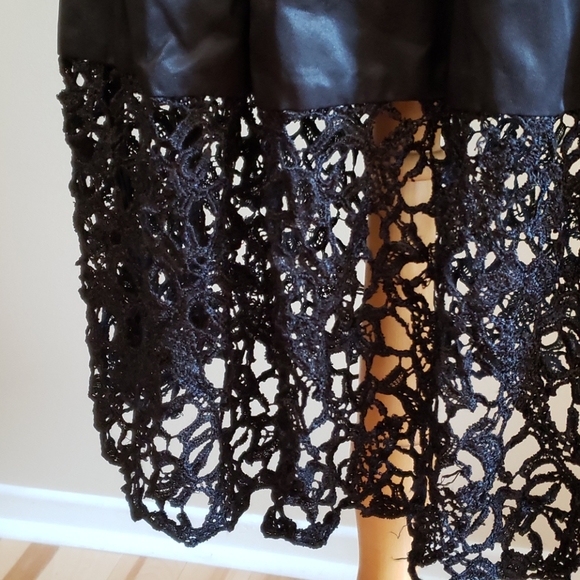 Halter dress ๐ค - Picture 12 of 16